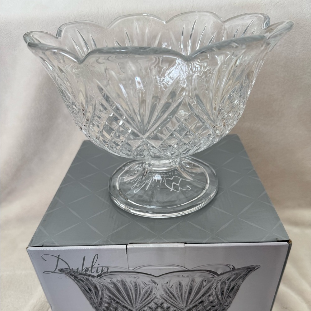 Dublin Clear Glass Pedestal Bowl